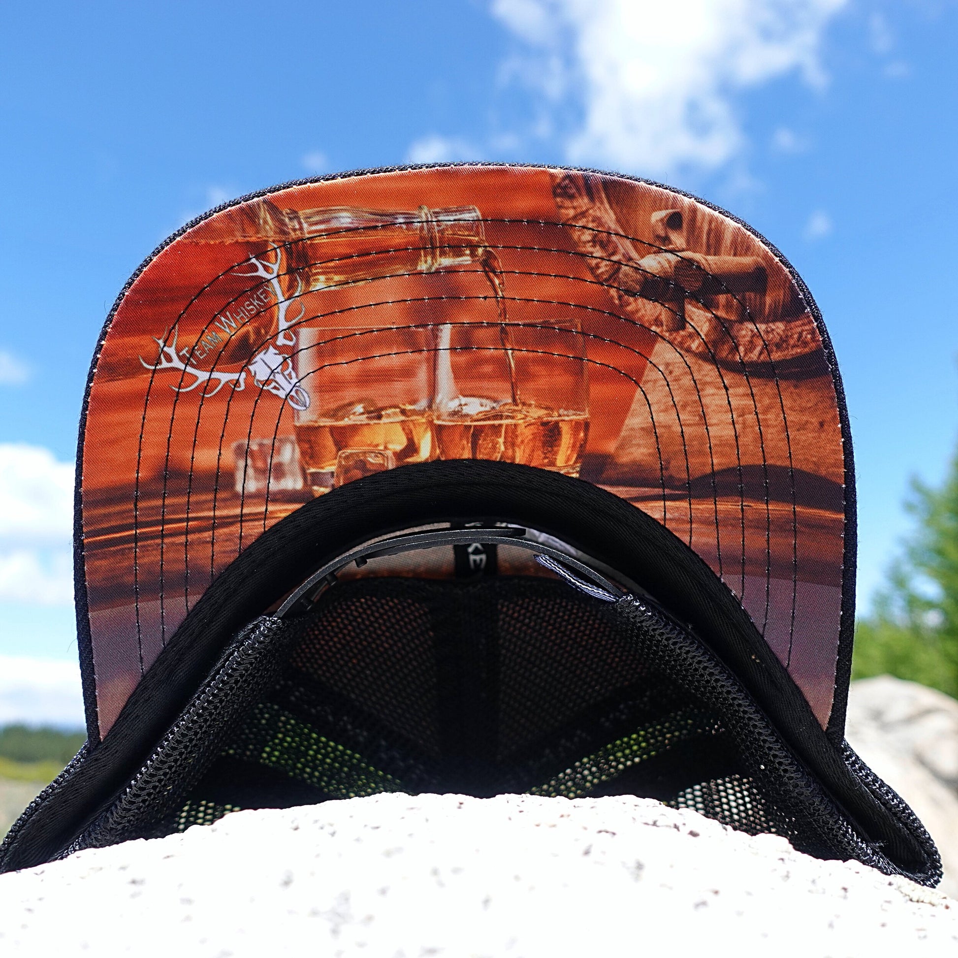 Whiskey Pour Explorer (Curved Bill)