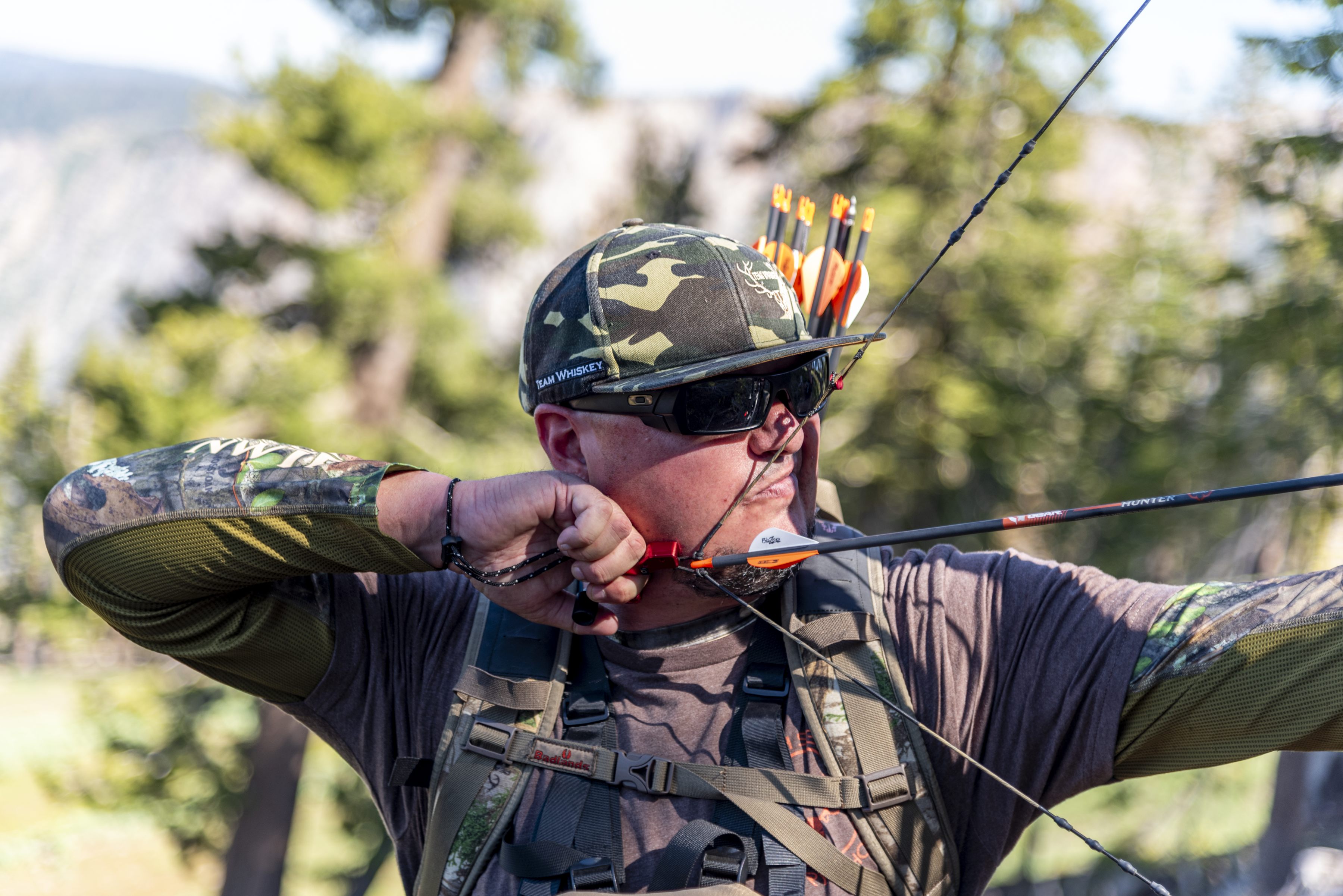Bow Hunter (Flat Bill)